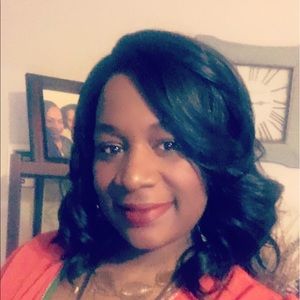 Meet your Posher, Kaye